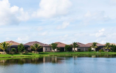 houses overlooking the water